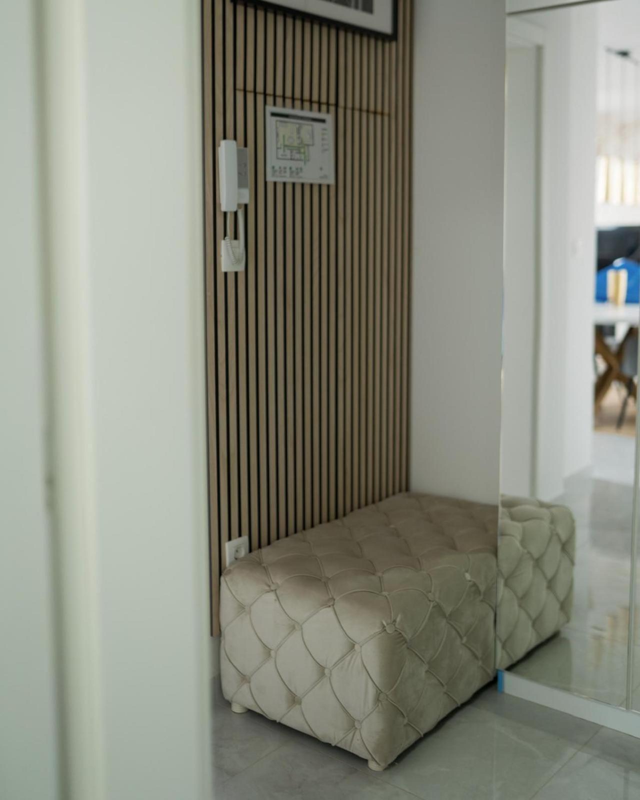 Apartman “Manhattan” Križevci エクステリア 写真
