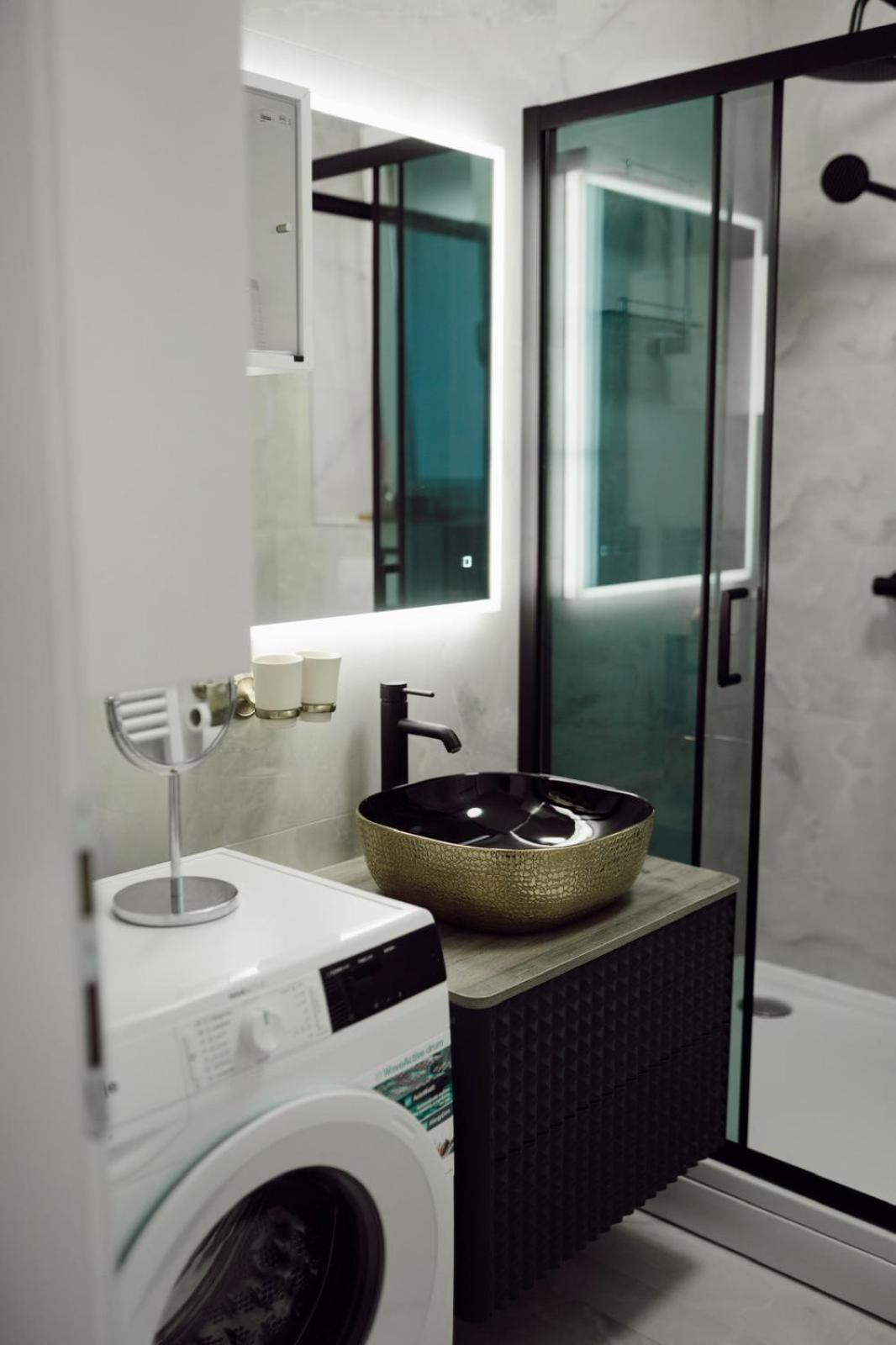 Apartman “Manhattan” Križevci エクステリア 写真