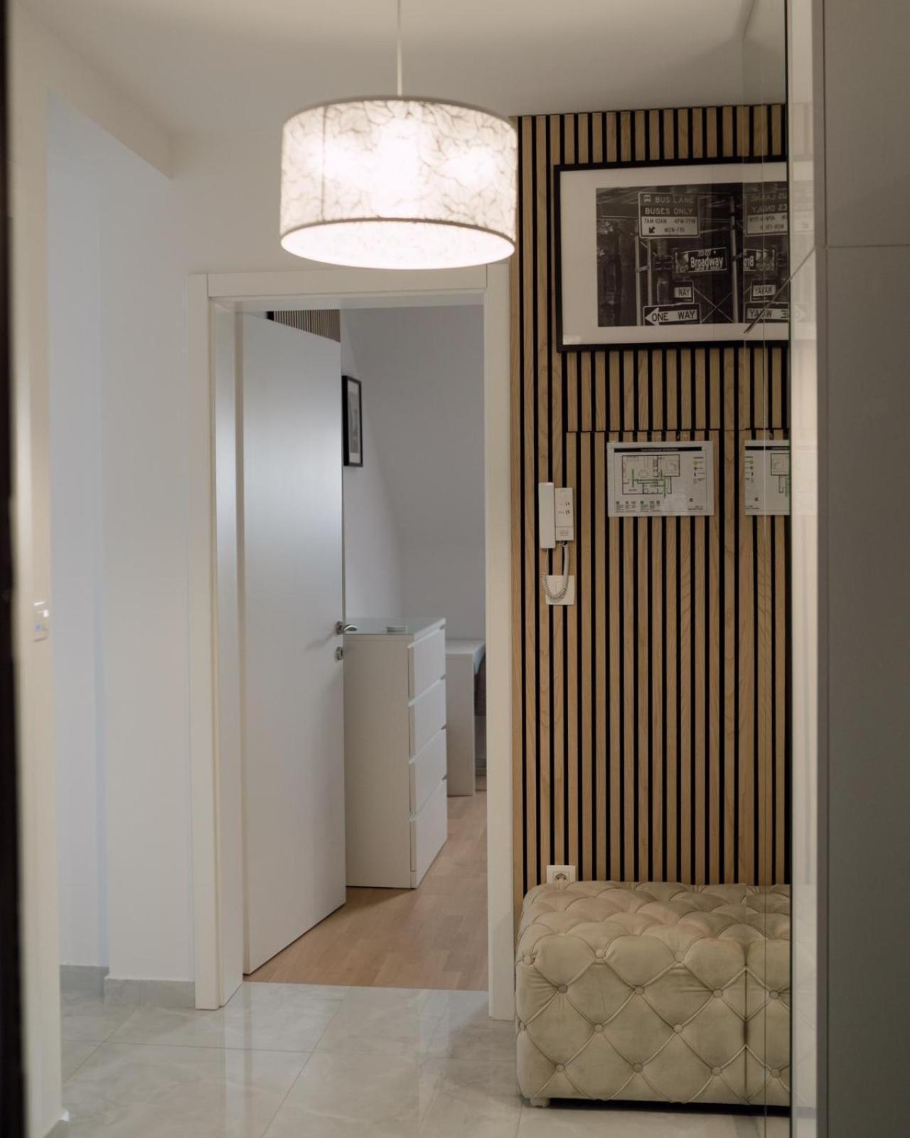 Apartman “Manhattan” Križevci エクステリア 写真