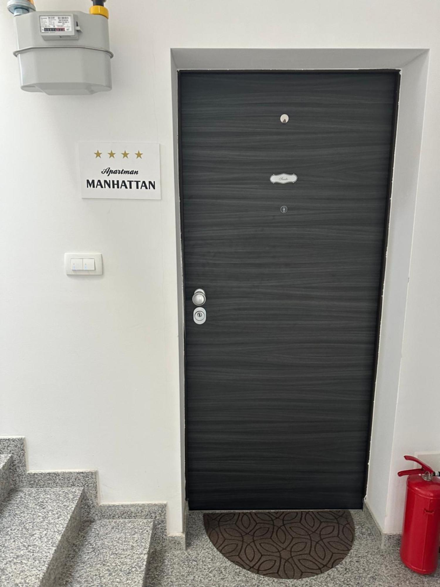 Apartman “Manhattan” Križevci エクステリア 写真